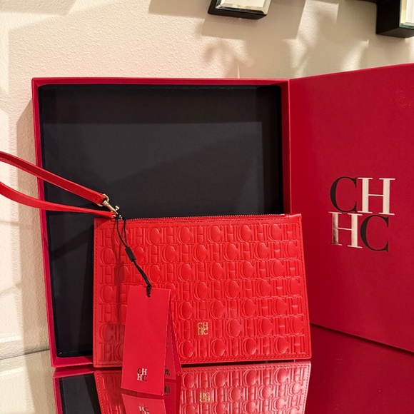 Carolina Herrera Clutch - Picture 1 of 9